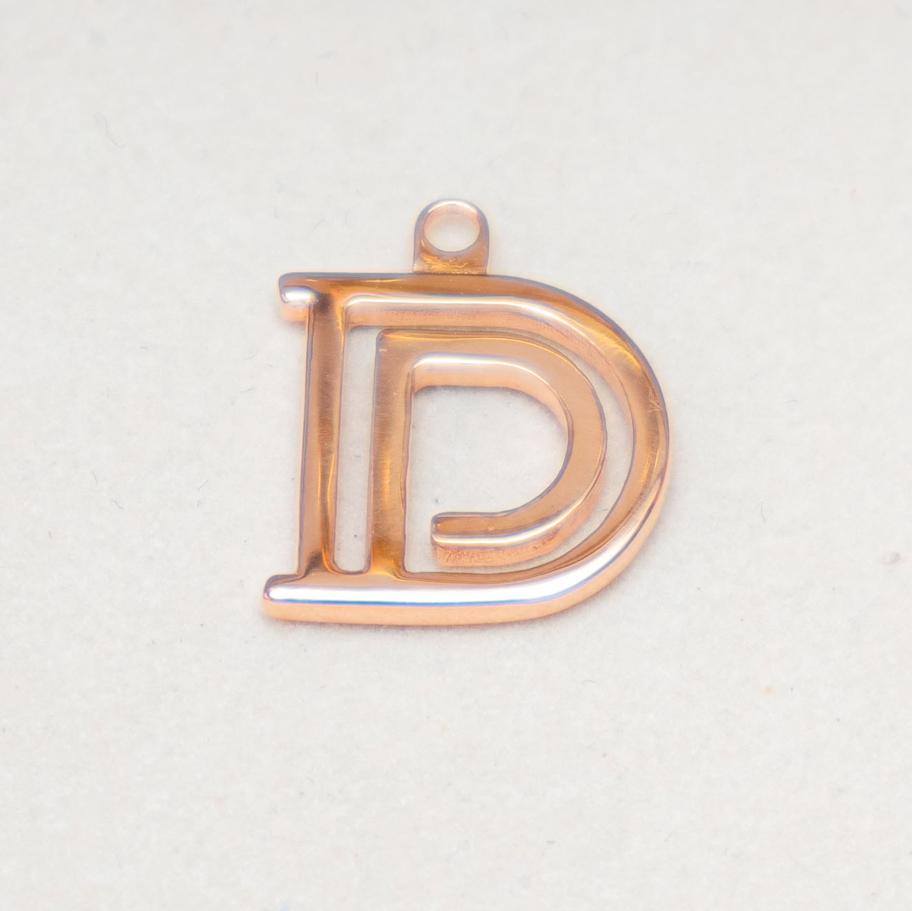 Dpiphany collection - The Classic DP Pendant (Rose gold)